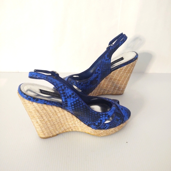White House Black Market Blue Wedge Sandals size 8 - Picture 2 of 9